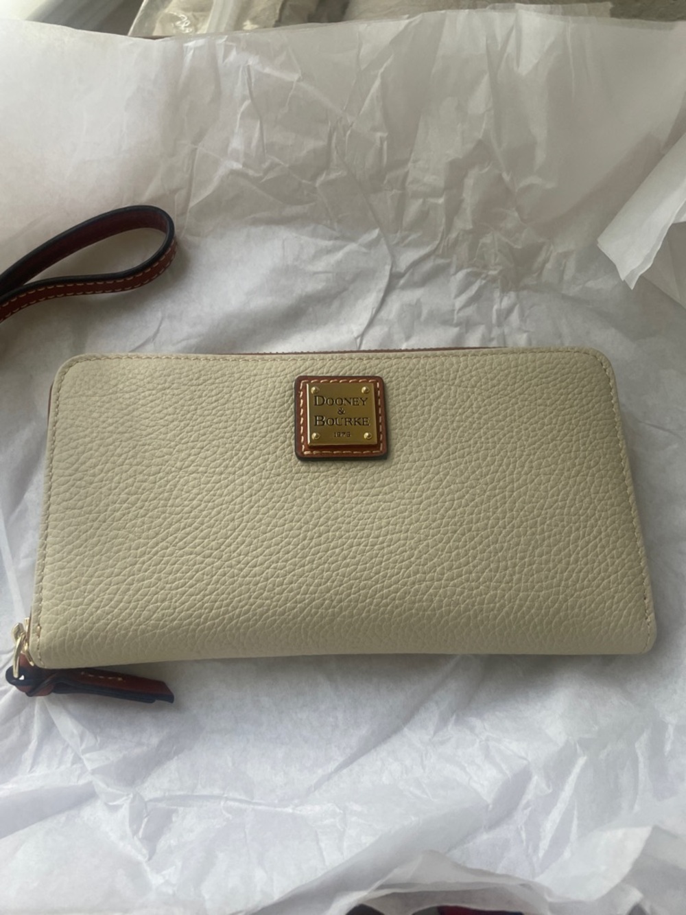Dooney & Bourke Cream Pebbled Leather Zip Wristlet